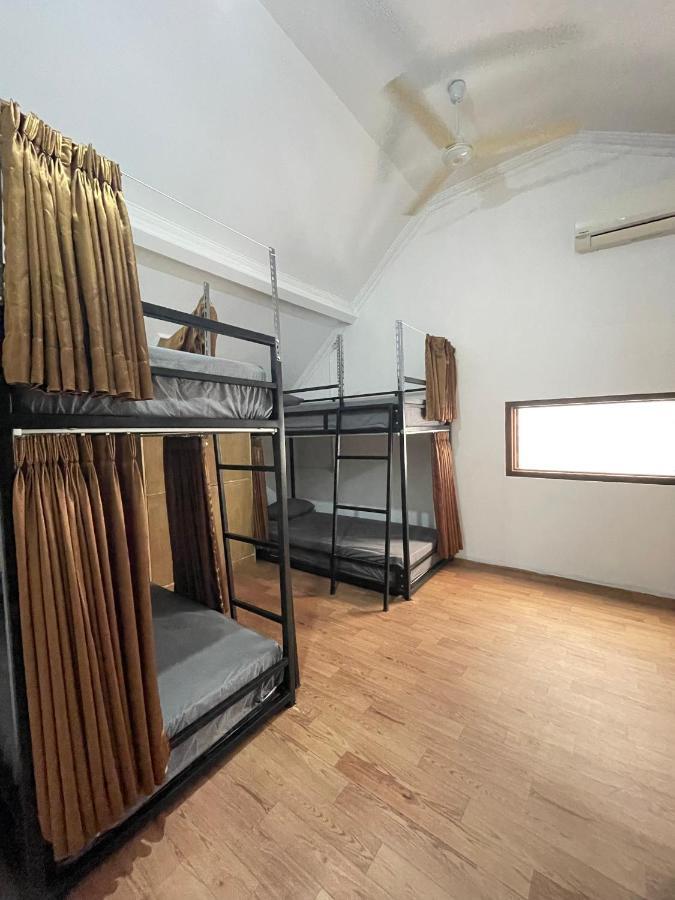 Gorga Hostel Yogyakarta Exteriör bild