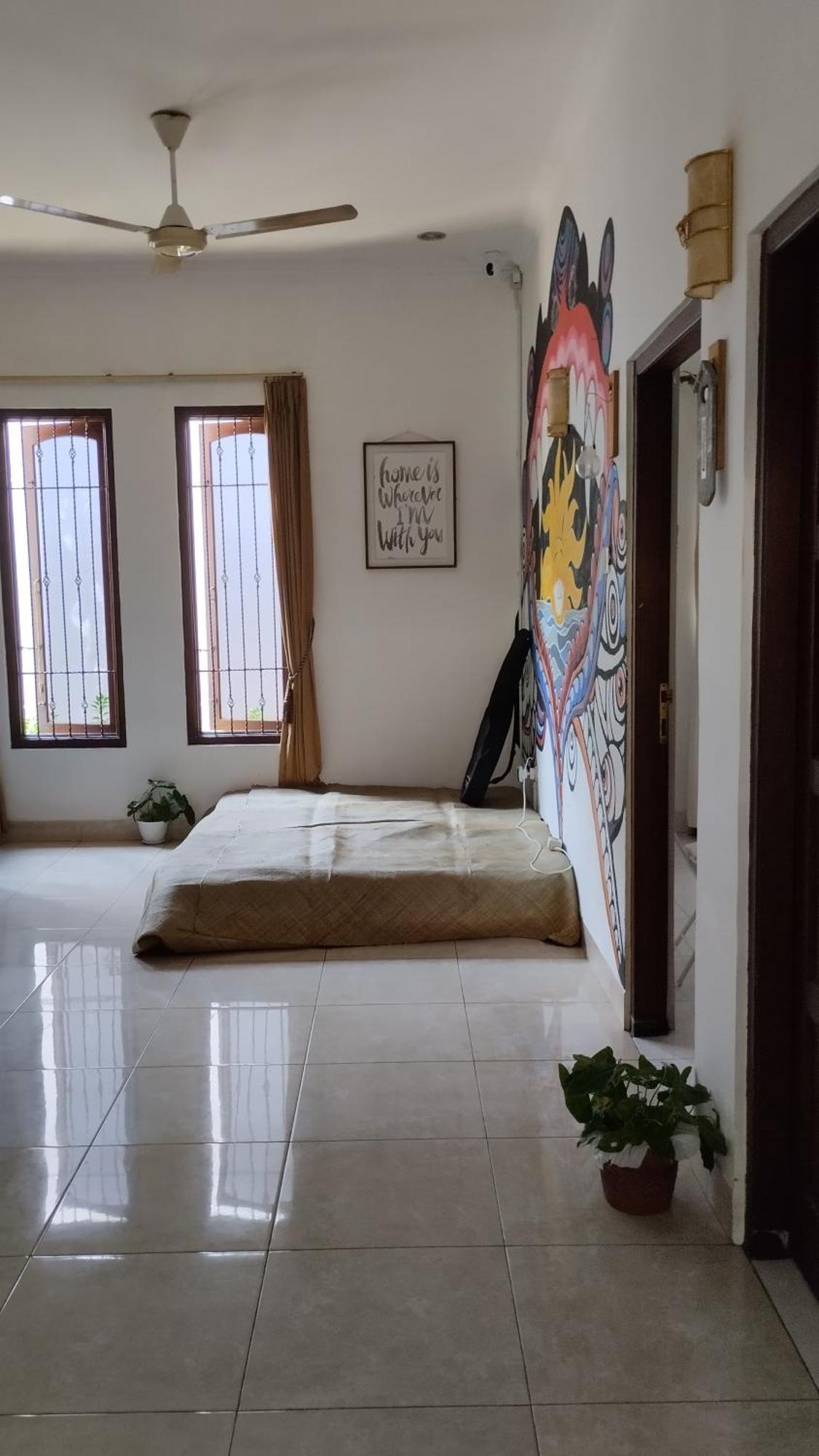 Gorga Hostel Yogyakarta Exteriör bild